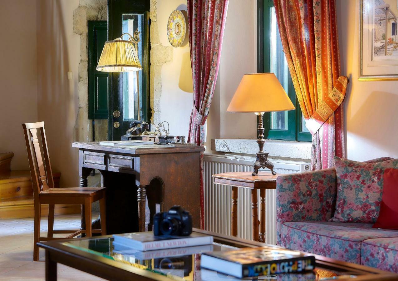Castello Villa Daphnes - Private Pool & Whirlpool Dhafnes Εξωτερικό φωτογραφία