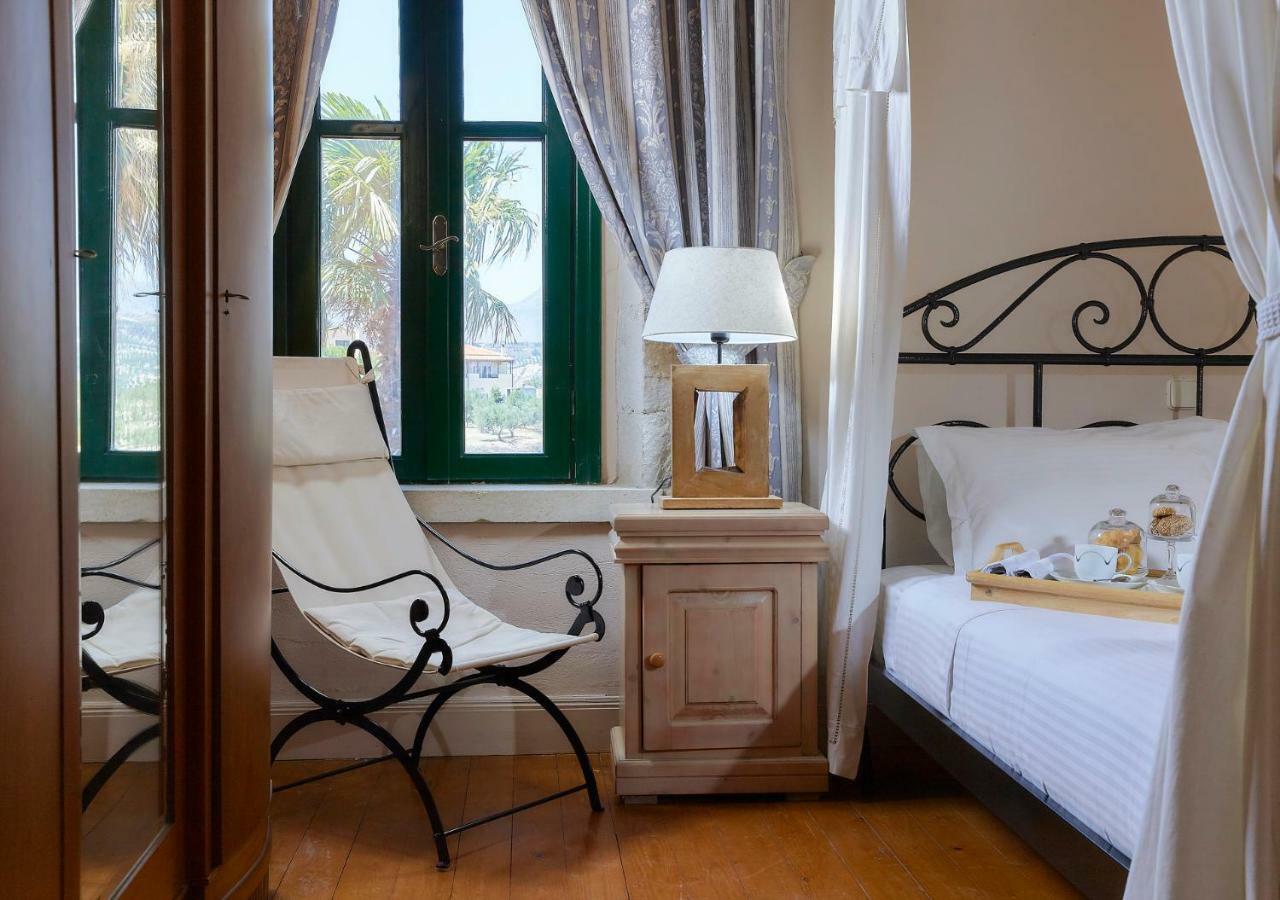 Castello Villa Daphnes - Private Pool & Whirlpool Dhafnes Εξωτερικό φωτογραφία