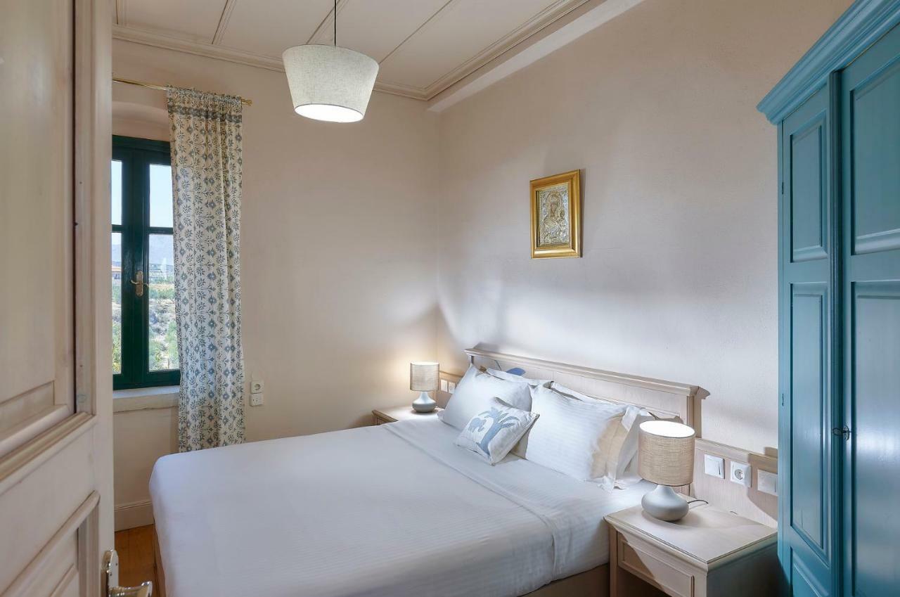 Castello Villa Daphnes - Private Pool & Whirlpool Dhafnes Εξωτερικό φωτογραφία